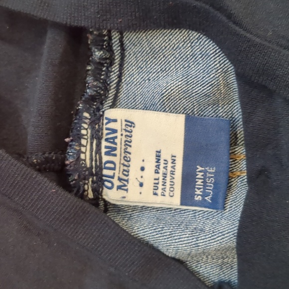 Old Navy maternity jeans - Picture 2 of 4